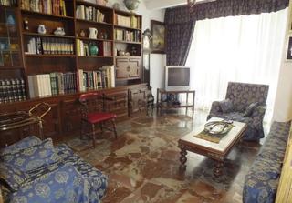 Location Appartement  Calle luis braille. Alquiler de piso para estudiantes  zona fígares  ref dlr 957
