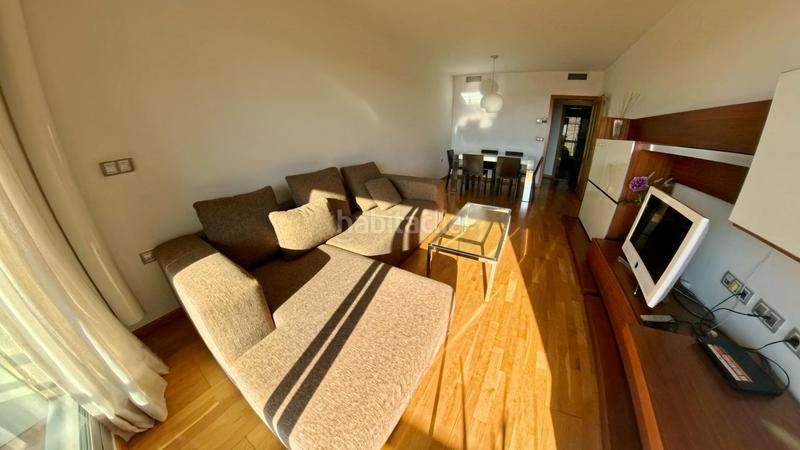 Foto 04b5cb57-101d-4ae5-ae9b-119ac9942e38. Alquiler apartamento piso en alquiler en Campus de la Salud, terraza, piscina y parking incluido ref dlr00044 en Granada