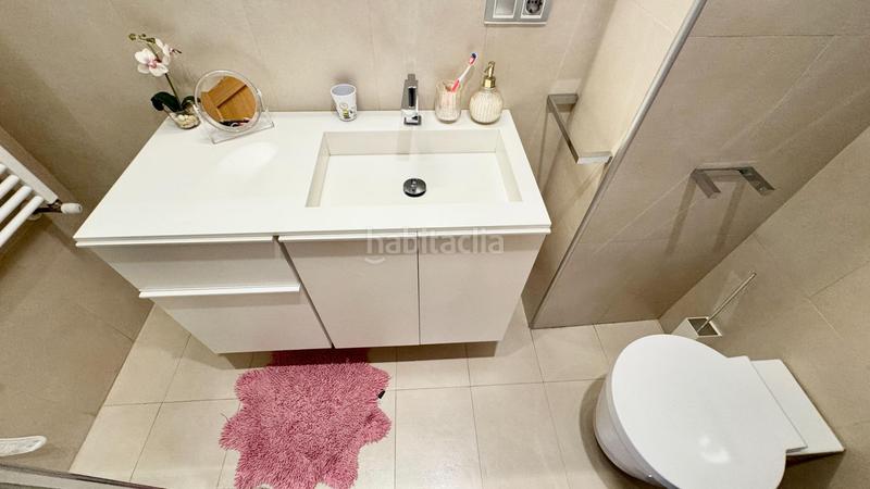 Foto 70d76711-da0a-4dc1-b328-4bf0992a77c8. Alquiler apartamento piso en alquiler en Campus de la Salud, terraza, piscina y parking incluido ref dlr00044 en Granada