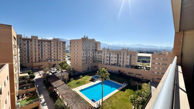 Foto 8c760bfd-9161-444e-8571-0f449fcce39b. Alquiler apartamento piso en alquiler en Campus de la Salud, terraza, piscina y parking incluido ref dlr00044 en Granada
