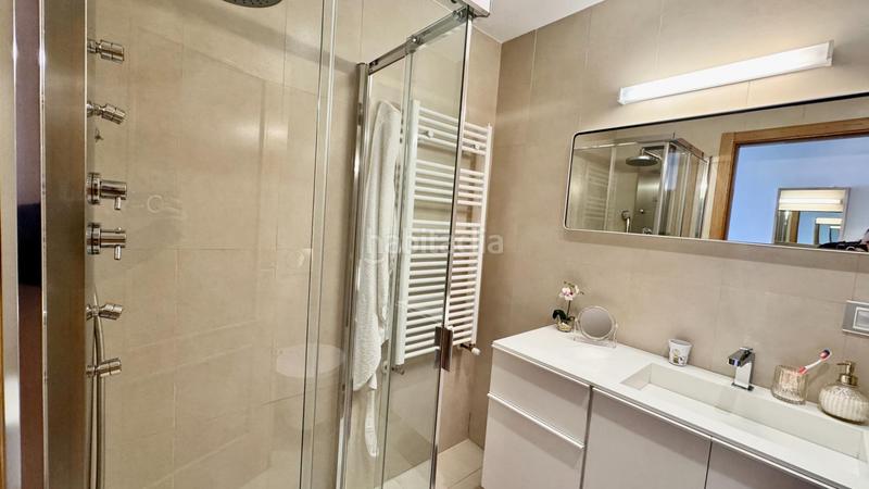 Foto acaf7c9d-0dc6-4f02-b9f5-81fab13a028d. Alquiler apartamento piso en alquiler en Campus de la Salud, terraza, piscina y parking incluido ref dlr00044 en Granada