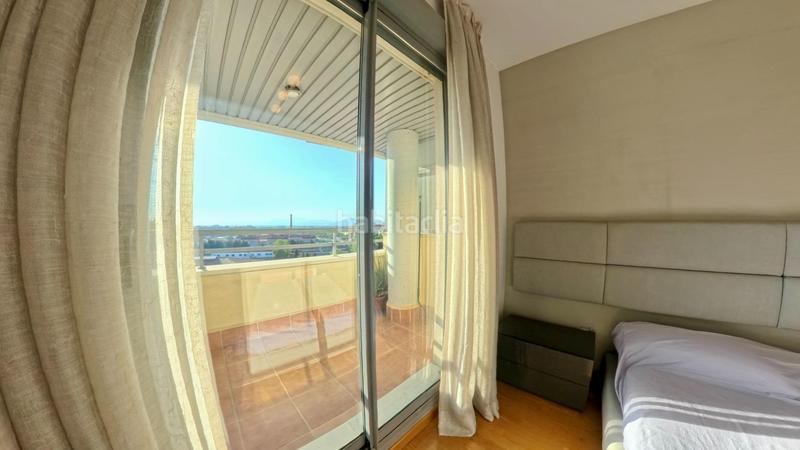 Foto d40b3212-1837-4193-bc01-2e3777c36a76. Alquiler apartamento piso en alquiler en Campus de la Salud, terraza, piscina y parking incluido ref dlr00044 en Granada