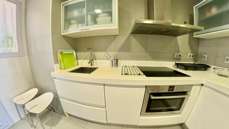 Foto d6d3174f-8bde-4576-884f-e8b2110c67c8. Alquiler apartamento piso en alquiler en Campus de la Salud, terraza, piscina y parking incluido ref dlr00044 en Granada