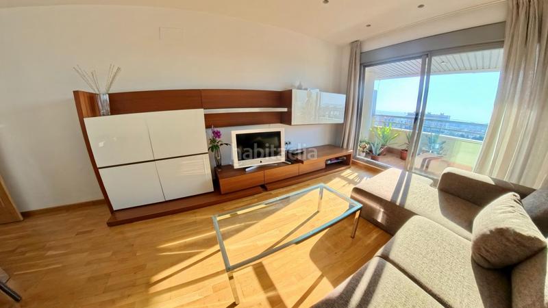 Foto da527f20-d390-4f24-8d96-d3137e7e0a54. Alquiler apartamento piso en alquiler en Campus de la Salud, terraza, piscina y parking incluido ref dlr00044 en Granada