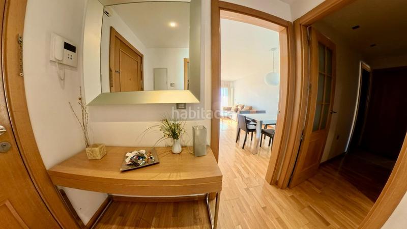 Foto ea771a79-db3c-4ef4-8e47-f63ee12bcf85. Alquiler apartamento piso en alquiler en Campus de la Salud, terraza, piscina y parking incluido ref dlr00044 en Granada
