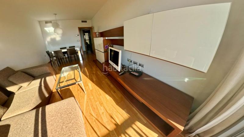 Foto fdbafa5d-1fcb-49d8-ab7b-bce1b5c7f783. Alquiler apartamento piso en alquiler en Campus de la Salud, terraza, piscina y parking incluido ref dlr00044 en Granada