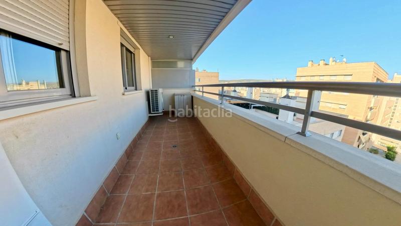 Foto fdeff75b-15c9-4132-bba5-ae832ac967a0. Alquiler apartamento piso en alquiler en Campus de la Salud, terraza, piscina y parking incluido ref dlr00044 en Granada