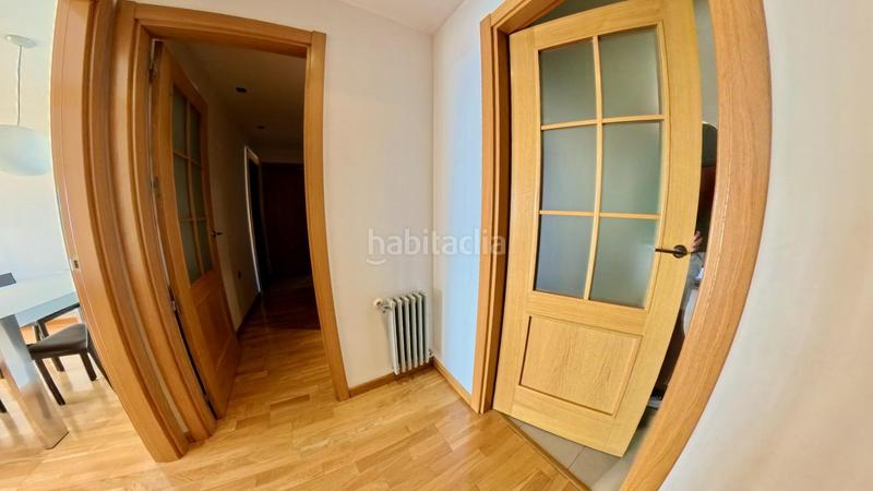 Foto 65ae5beb-bf84-4f62-a75d-d2ce62b39e65. Location appartement avec chauffage parking piscine dans Granada