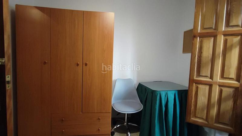 Foto b492dfaf-b87a-457c-978a-ab17dd8fe3c3. Rent flat with heating in Centro - Sagrario Granada