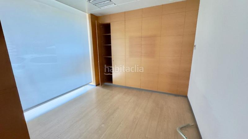 Foto 2da07f72-33c4-4343-865b-d4ca2b9b5203. Rent business premise in Camino de Ronda Granada