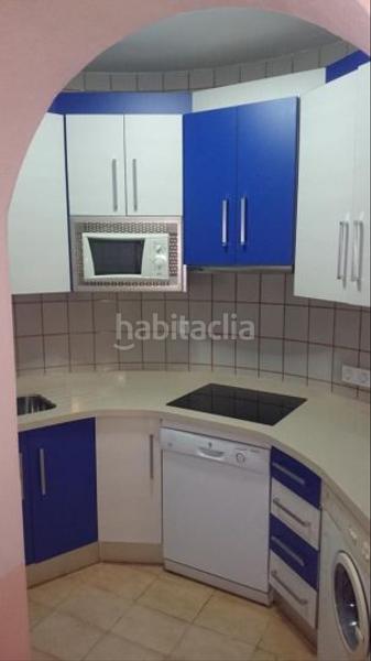 Foto 0c34436e-88ac-4f95-8f7a-b48c565535d5. Alquiler piso apartamento de lujo en alquiler en primera línea de playa urbanización privilegiad en Estepona