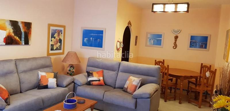 Foto 1be0ce2a-9161-4a6d-919b-01a132d17a09. Alquiler piso apartamento de lujo en alquiler en primera línea de playa urbanización privilegiad en Estepona