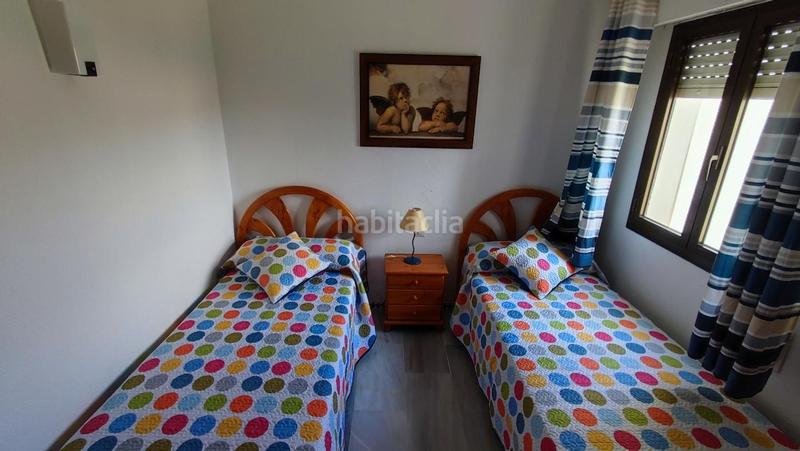 Foto d03b543d-7b18-4a4e-9beb-cc26a008923b. Alquiler piso apartamento de lujo en alquiler en primera línea de playa urbanización privilegiad en Estepona