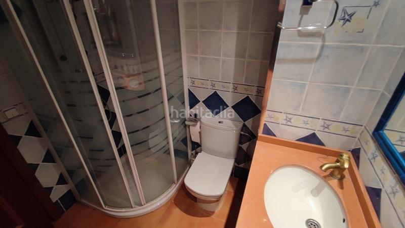 Foto f665497d-14cf-41c4-9c6f-a9e4181cc898. Alquiler piso apartamento de lujo en alquiler en primera línea de playa urbanización privilegiad en Estepona