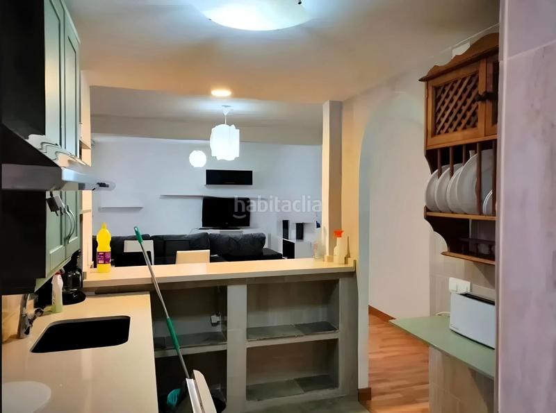 Foto 47363d84-54c0-4839-9d47-89c6df29eeeb. Piso  en venta en calle ángel barrios, esquina Camino de Ronda 2 dormitorios, 1 baño, patio comunitario en usufructo, ascensor dl en Granada