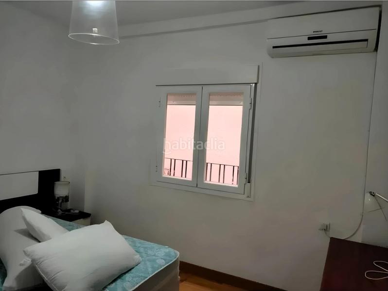 Foto e405c093-a35b-4ef5-bef7-8c38b9047cee. Piso  en venta en calle ángel barrios, esquina Camino de Ronda 2 dormitorios, 1 baño, patio comunitario en usufructo, ascensor dl en Granada