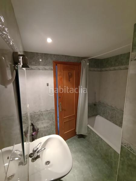 Foto f35b5b78-0bfe-47ad-b5d6-25bf03a79fc3. Alquiler casa adosada alquiler de casa adosada colinas bermejas ideal para estudiantes y profesores ref dlr00100 en Monachil