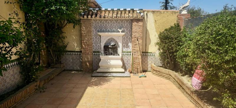 Foto e7d72c3d-aef8-4b6a-a7a2-3f86fd7dbcb9. Chalet  independiente en venta en urbanización arenal parcela urbana de 1.000 m, todo en una planta, piscina y garaje en Alhendín