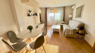 Location Appartement  Calle pintor fernando belda. Piso en alquiler en la rosaleda  c pintor fernando belda, granad