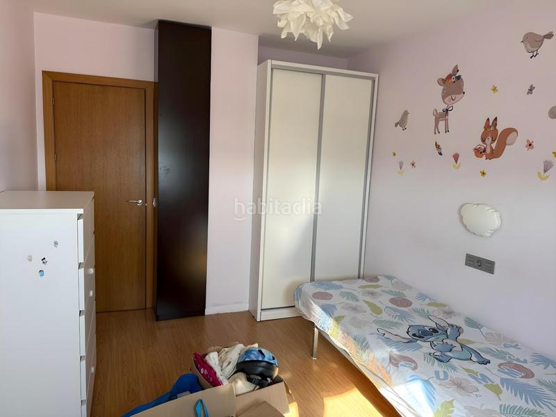 Foto 8b567b4c-1be9-44d7-b6e4-9ef62408c70d. Alquiler piso  en alquiler en la rosaleda c pintor fernando belda, 4 hab., garaje incluido ref dlr00116 en Granada
