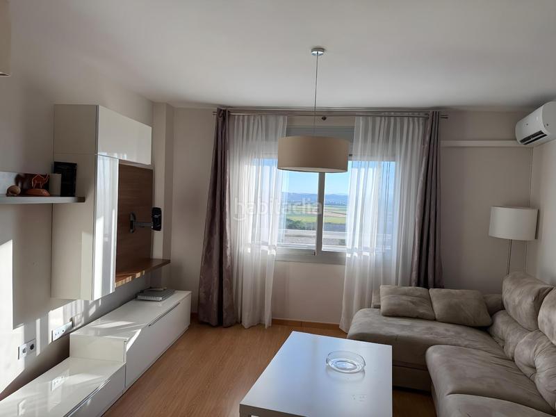 Foto 057cf0d2-062f-4108-9f45-68eaeb75f6dd. Rent flat with heating parking in Rosaleda - Juventud Granada