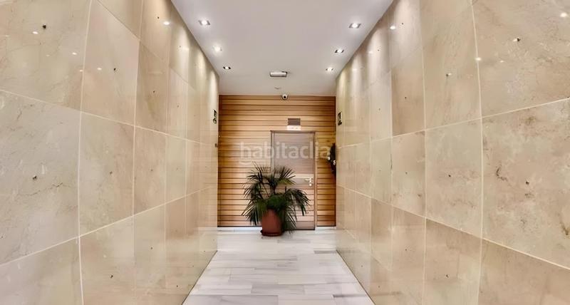 Foto 1889da06-d750-4c05-8183-44da3e3eb1a6. Rent flat with heating parking in Rosaleda - Juventud Granada