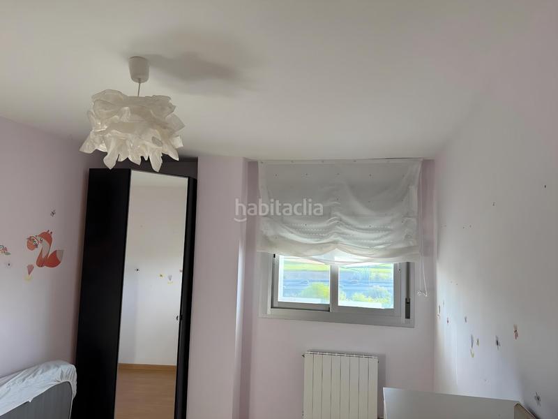 Foto 3c27608a-6e43-483b-b545-8bea78d6d031. Rent flat with heating parking in Rosaleda - Juventud Granada