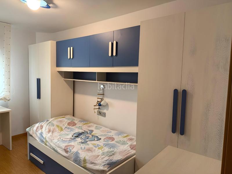 Foto c3551d31-6faa-40c6-b961-b4f0c705c3f6. Rent flat with heating parking in Rosaleda - Juventud Granada
