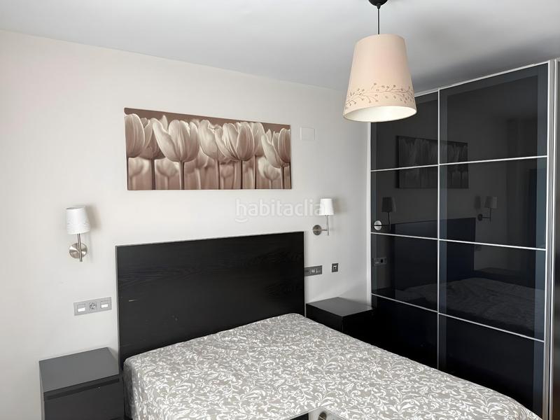 Foto ccc02634-5a6d-452f-abb5-6f802c9484c6. Rent flat with heating parking in Rosaleda - Juventud Granada