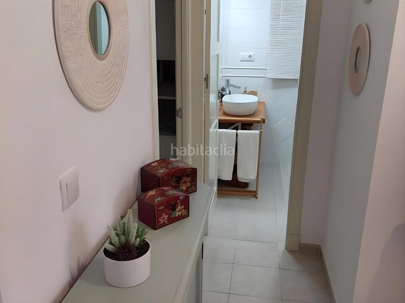 Foto 1f508eba-837c-4b82-b00e-c74bb2e80d23. Piso apartamento reformado frente a la Playa de la Regla paseo costa de la luz, en Chipiona