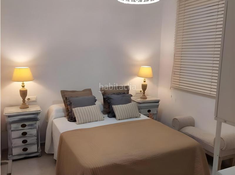 Foto c27e3dfb-cb76-4bf1-86c0-58b2d3326be3. Piso apartamento reformado frente a la Playa de la Regla paseo costa de la luz, en Chipiona