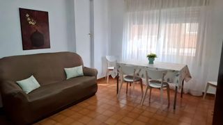 Lloguer Pis  Calle ribera genil. Piso de 4 dormitorios en alquiler de temporada  c ribera del gen