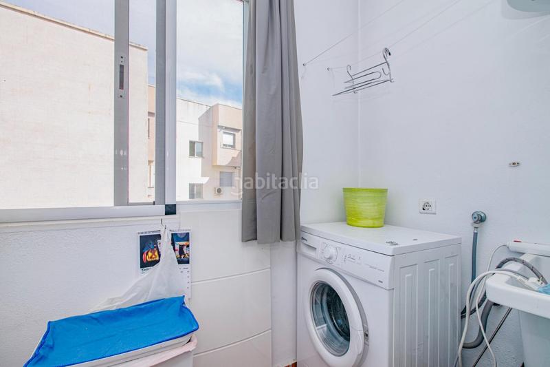 Foto 49a15a86-15f7-41aa-bb05-f94148c91054. Etagenwohnung mit heizung in San Antón Armilla