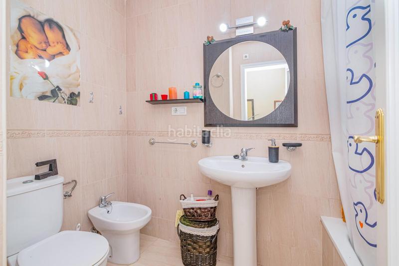 Foto e27c088c-26e4-4c6e-aa6e-bdcdcc131845. Etagenwohnung mit heizung in San Antón Armilla