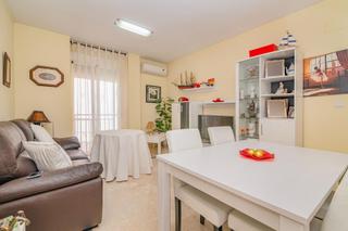 Etagenwohnung  Calle real de motril. Piso en venta en la calle principal de armilla  3 habitaciones