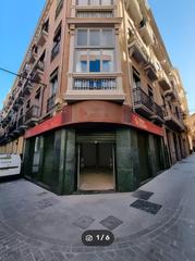 Locale commerciale in Calle AZACAYAS