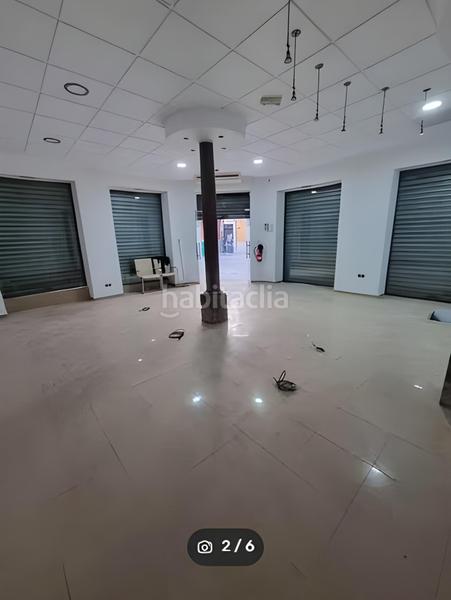 Foto 09274ae0-f0d4-4ffa-8d0f-8129bc67e316. Alquiler local comercial  en alquiler esquina c azacayas con c los santos, centro en Granada