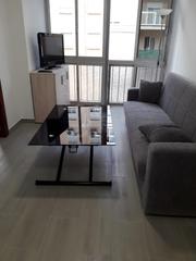 Rent Flat  Calle angel barrios. Piso en alquiler en ángel barrios  ideal estudiantes  3 dormitor