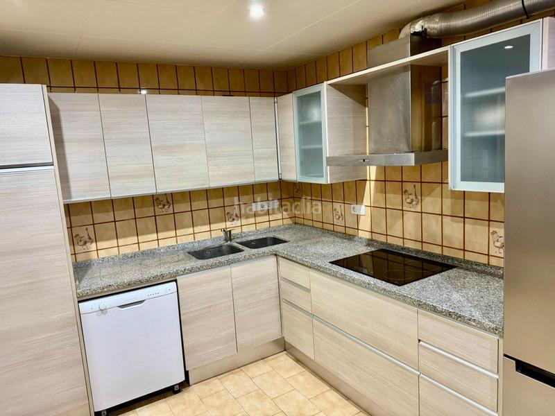 Foto fb231c84-4234-494e-b387-4f6451055601. Rent flat with heating parking in Fígares Granada