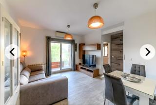 Location Appartement  Calle de la ilustracion. Piso 3 dormitorios en alquiler en zaidín granada  ideal para pro