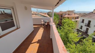 Location Appartement  Calle real de cartuja. Ático de 1 dormitorio en alquiler en san ildefonso  espacio priv