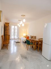 Miete Etagenwohnung  De san gregorio. Piso en alquiler en albaicín bajo, granada  baño reformado en cu