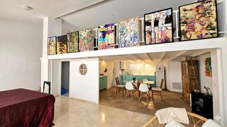 Semi detached house  Calle calle cochera