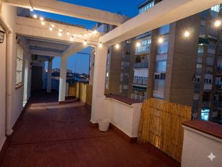 Lloguer Pis  Calle cibeles. Ático en alquiler granada  terraza 70m2  camino de ronda  ref dl