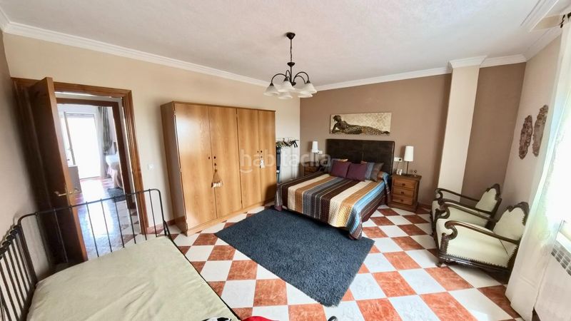 Foto 3dd01fac-3d28-4f6e-ad68-7113b8748d3c. Casa adosada casa de lujo en venta en campo cámara, castril vistas al valle y la montaña, amplitud y calidad en Cortes de Baza