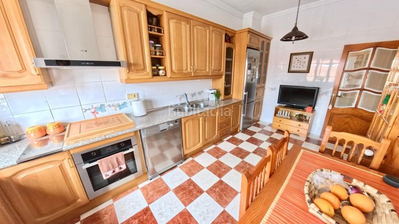 Foto 8f5d92a4-3760-4552-baea-e6863791159f. Casa adosada casa de lujo en venta en campo cámara, castril vistas al valle y la montaña, amplitud y calidad en Cortes de Baza
