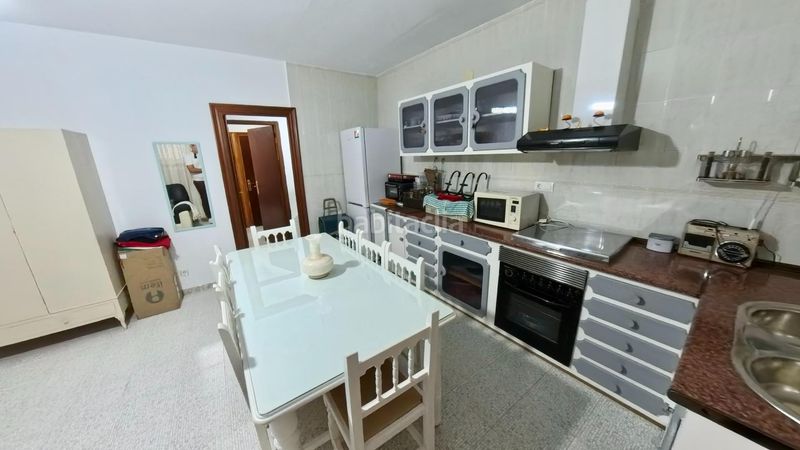 Foto ad50612c-c4ec-43f6-8b9b-3c00224267c4. Casa adosada casa de lujo en venta en campo cámara, castril vistas al valle y la montaña, amplitud y calidad en Cortes de Baza