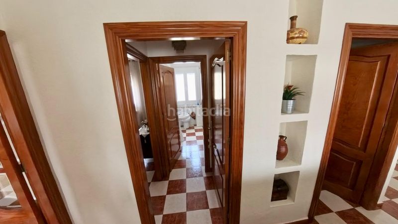 Foto b2c73a45-2590-4697-8e16-1553409e1135. Casa adosada casa de lujo en venta en campo cámara, castril vistas al valle y la montaña, amplitud y calidad en Cortes de Baza