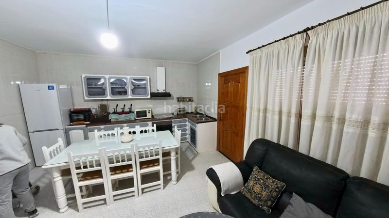 Foto beb0f5e5-379a-4b1e-854b-4f2a3b848a71. Casa adosada casa de lujo en venta en campo cámara, castril vistas al valle y la montaña, amplitud y calidad en Cortes de Baza