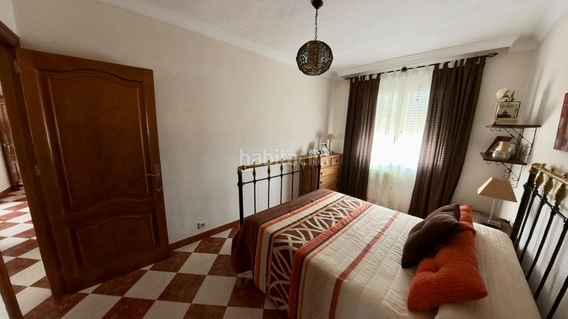Foto bed55245-43cf-48d6-9e81-2eee686ac0c6. Casa adosada casa de lujo en venta en campo cámara, castril vistas al valle y la montaña, amplitud y calidad en Cortes de Baza